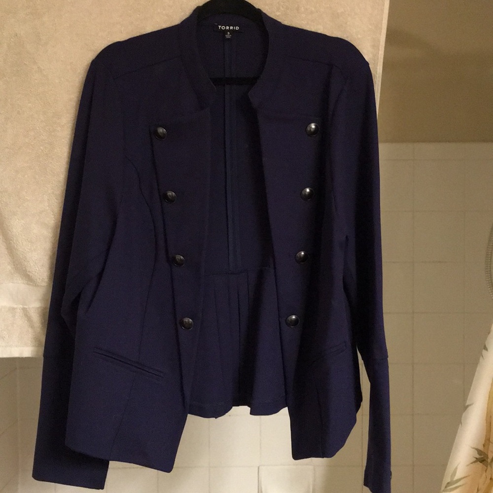 NWOT Torrid Navy Blue Band Blazer